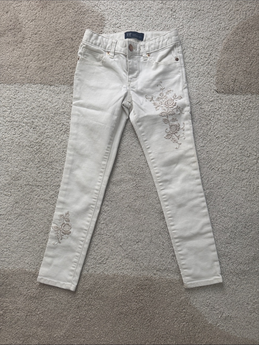 GAP Kids Cream Skinny Jeans with Floral Embroidery